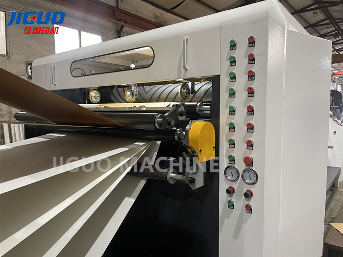 ZWC14006 Paper Roll Cutting Machine 1650mm Roll Paper Sheet Cutter